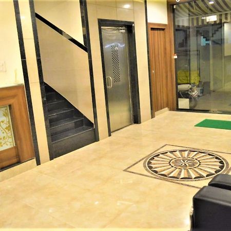 Hotel Visau,쉬르디 외부 사진