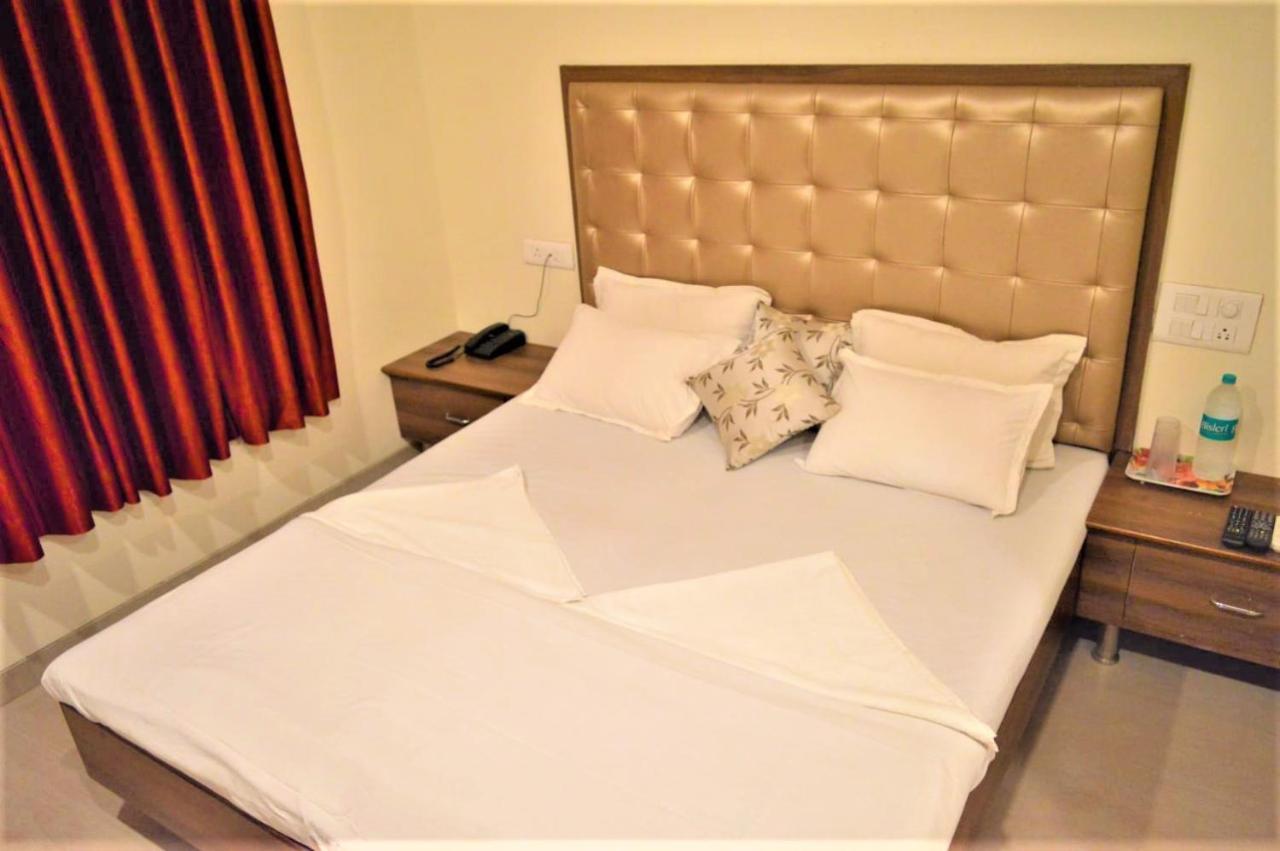 Hotel Visau,쉬르디 외부 사진