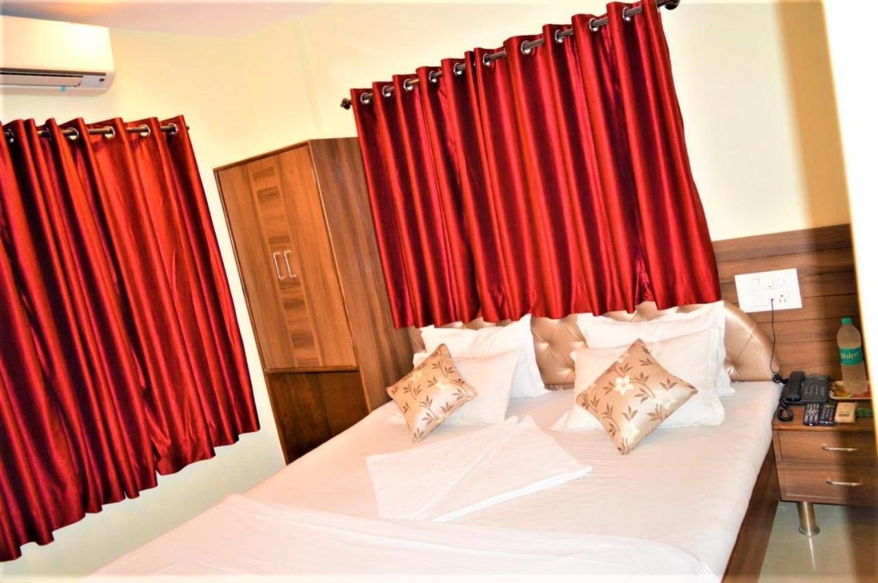 Hotel Visau,쉬르디 외부 사진
