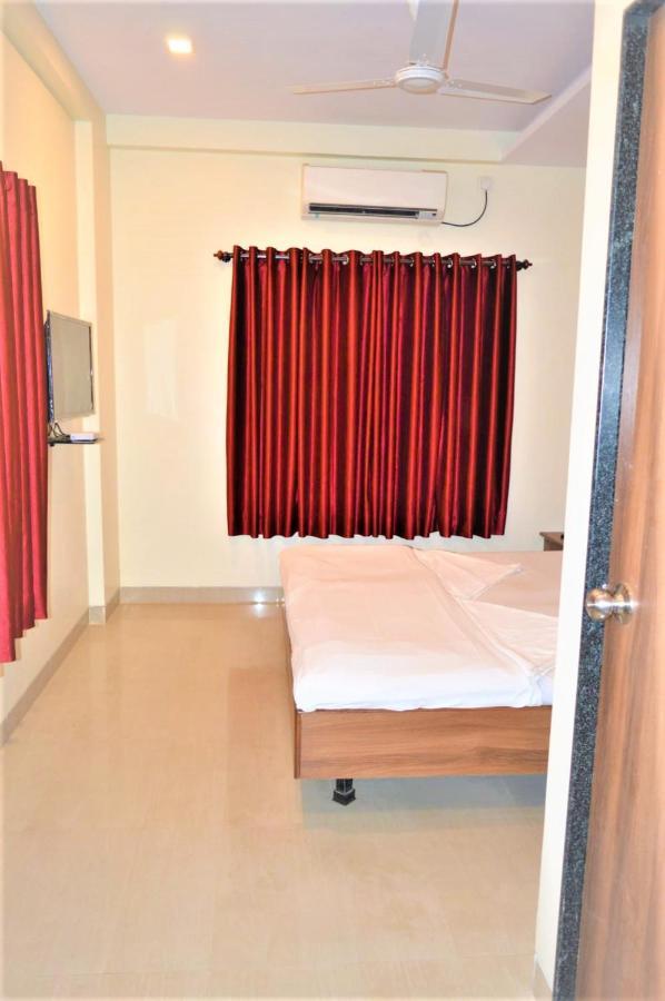 Hotel Visau,쉬르디 외부 사진