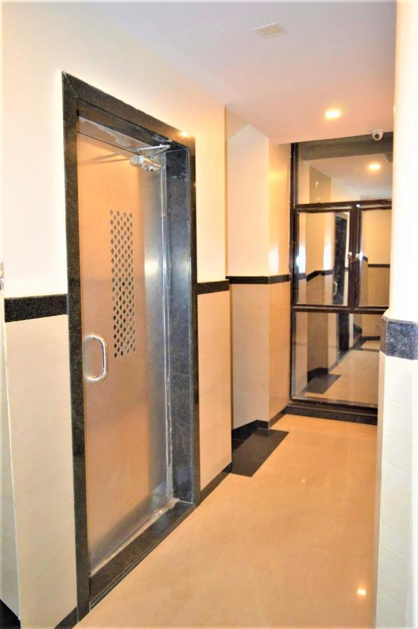 Hotel Visau,쉬르디 외부 사진